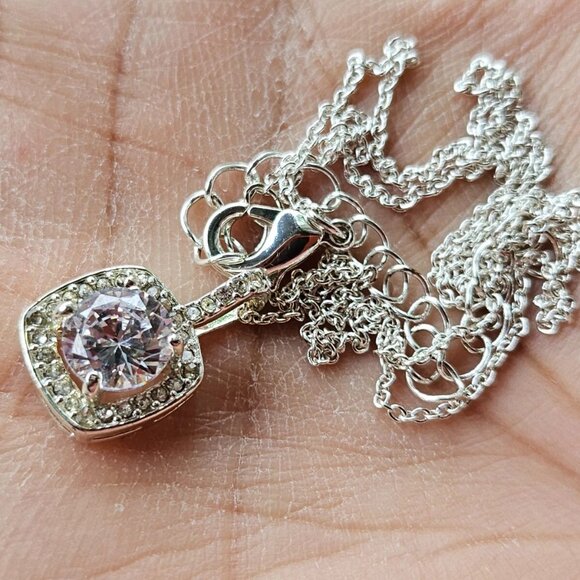 Fashion Necklace Silver Tone Pink Crystal Pendant Fashion Jewelry - Picture 13 of 13